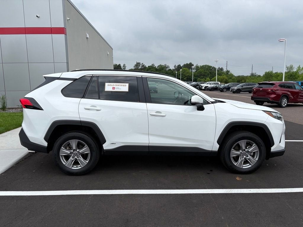 2025 Toyota RAV4 Hybrid XLE