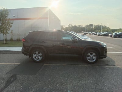 2023 Toyota RAV4 Hybrid XLE