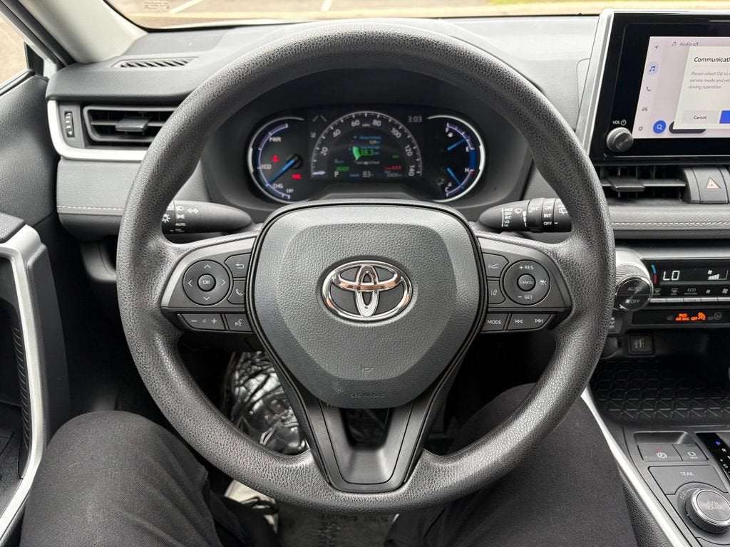 2025 Toyota RAV4 Hybrid XLE