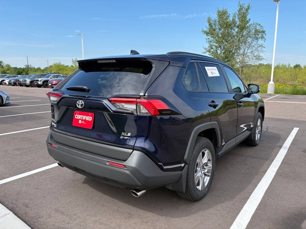 2025 Toyota RAV4 Hybrid XLE