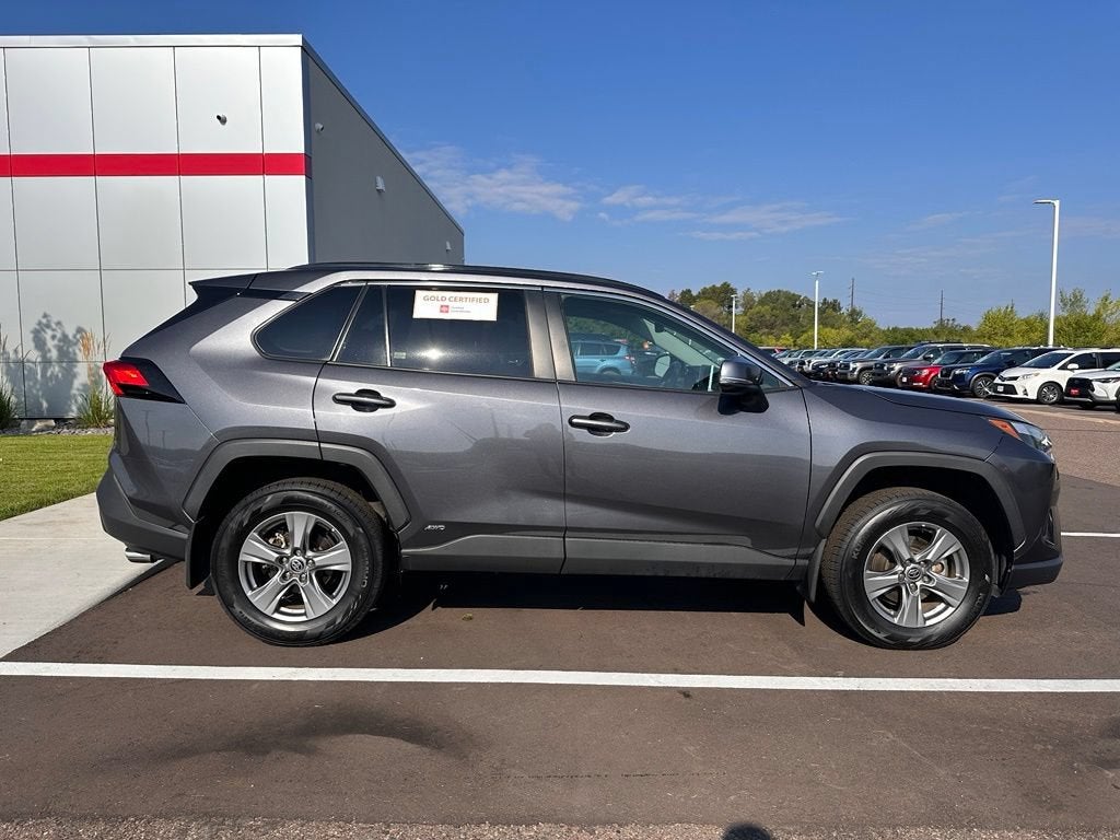 2024 Toyota RAV4 Hybrid XLE