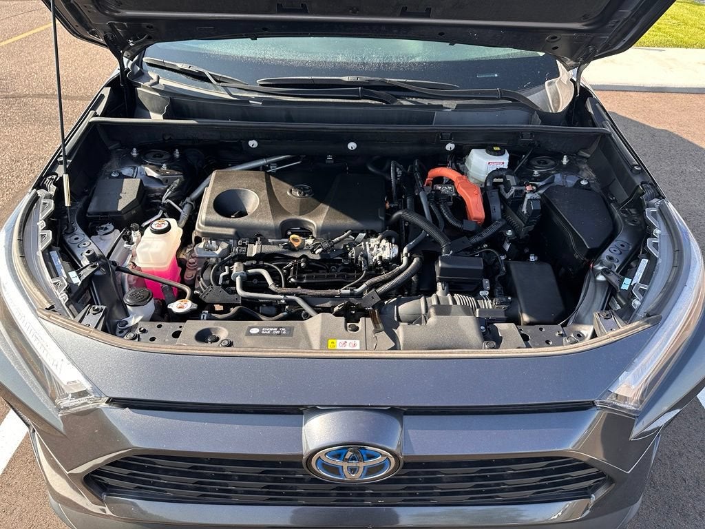 2024 Toyota RAV4 Hybrid XLE