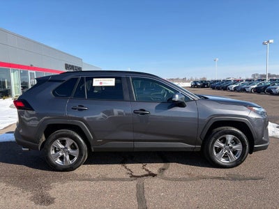 2025 Toyota RAV4 Hybrid XLE