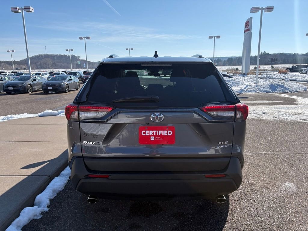 2025 Toyota RAV4 Hybrid XLE