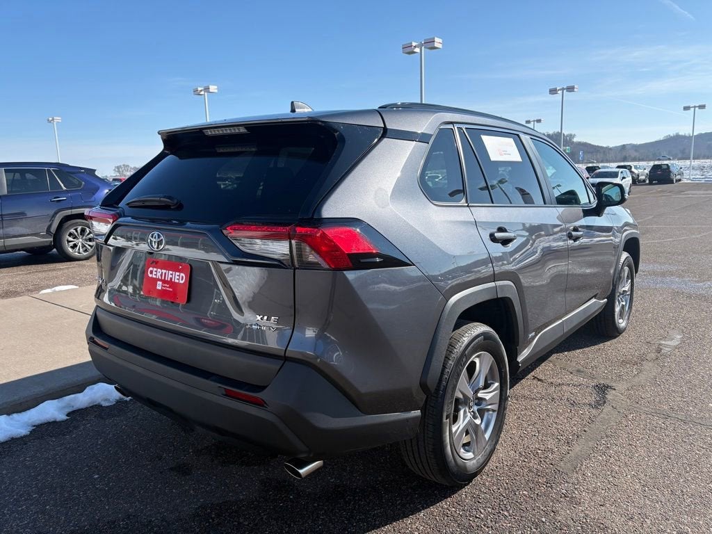2025 Toyota RAV4 Hybrid XLE
