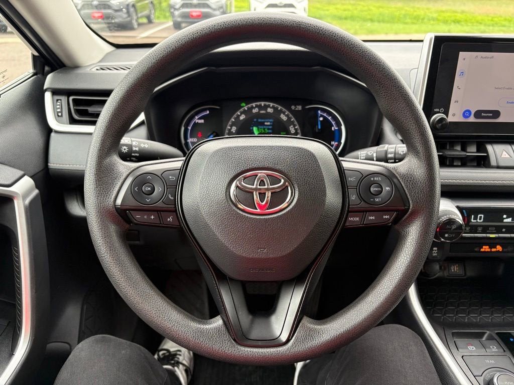 2025 Toyota RAV4 Hybrid XLE