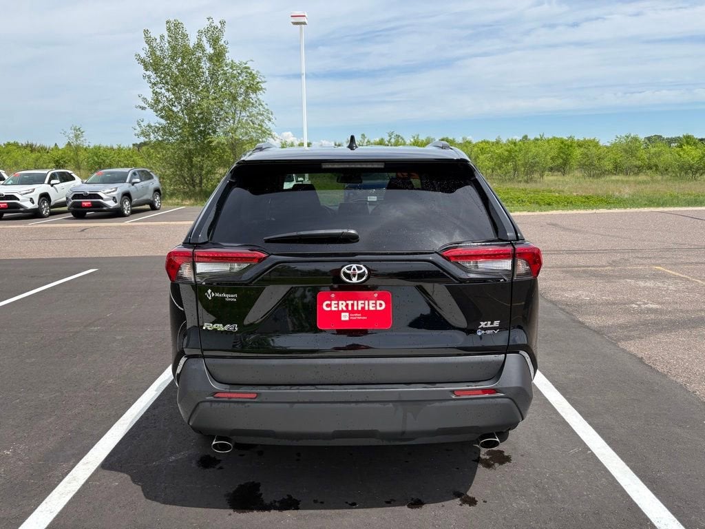 2025 Toyota RAV4 Hybrid XLE