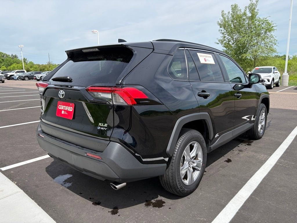 2025 Toyota RAV4 Hybrid XLE
