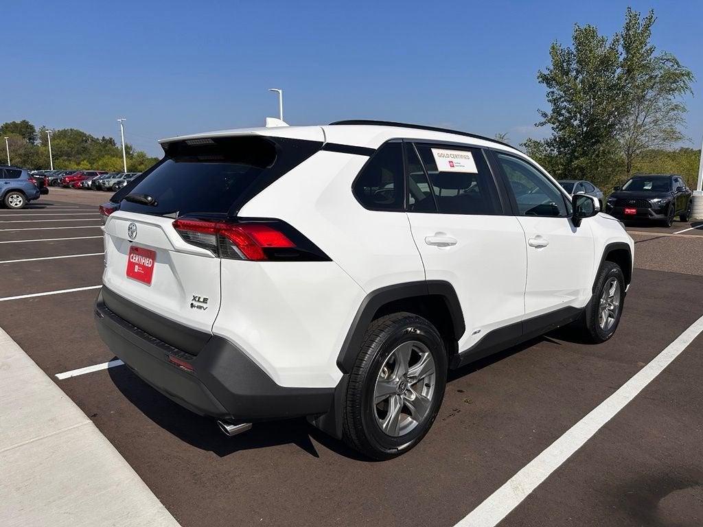 2025 Toyota RAV4 Hybrid XLE