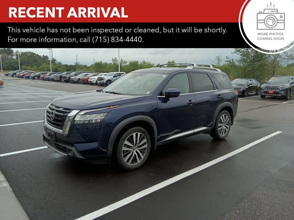 2022 Nissan Pathfinder Platinum