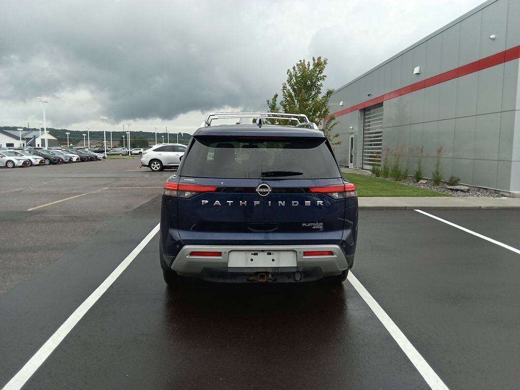 2022 Nissan Pathfinder Platinum