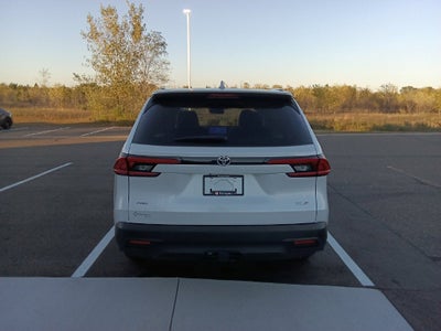 2024 Toyota Grand Highlander XLE