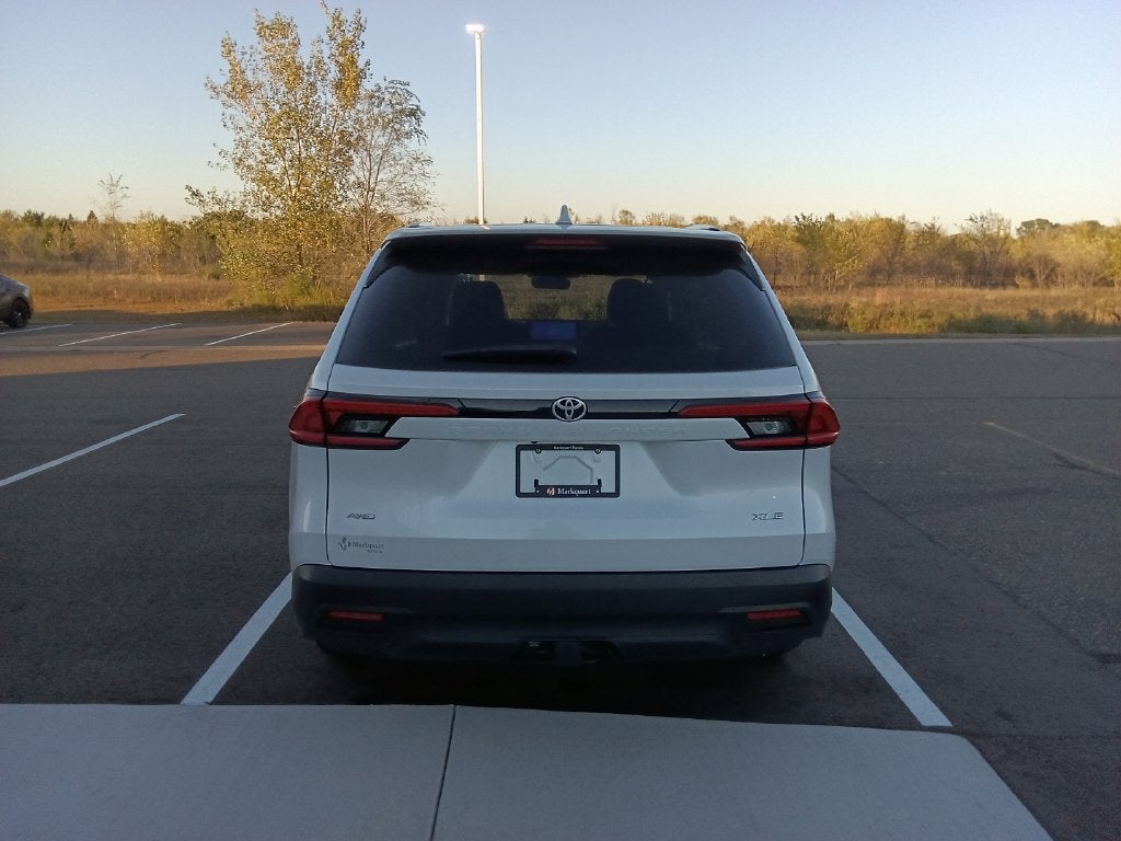 2024 Toyota Grand Highlander XLE