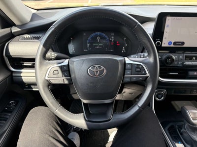 2025 Toyota Grand Highlander XLE