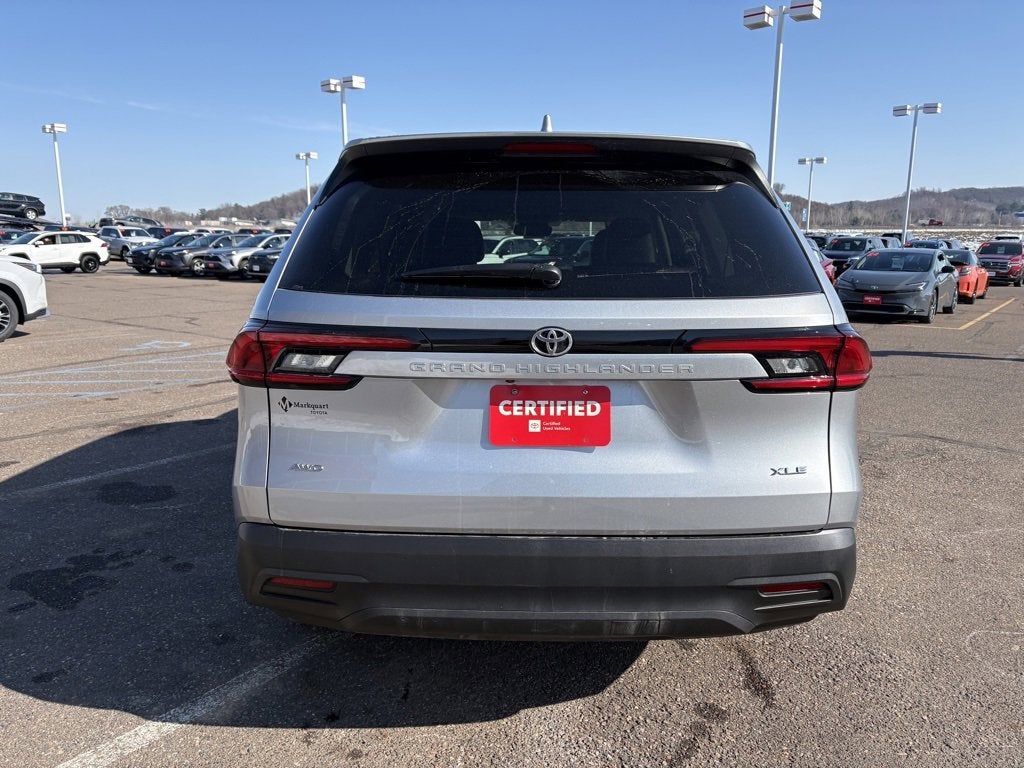 2025 Toyota Grand Highlander XLE