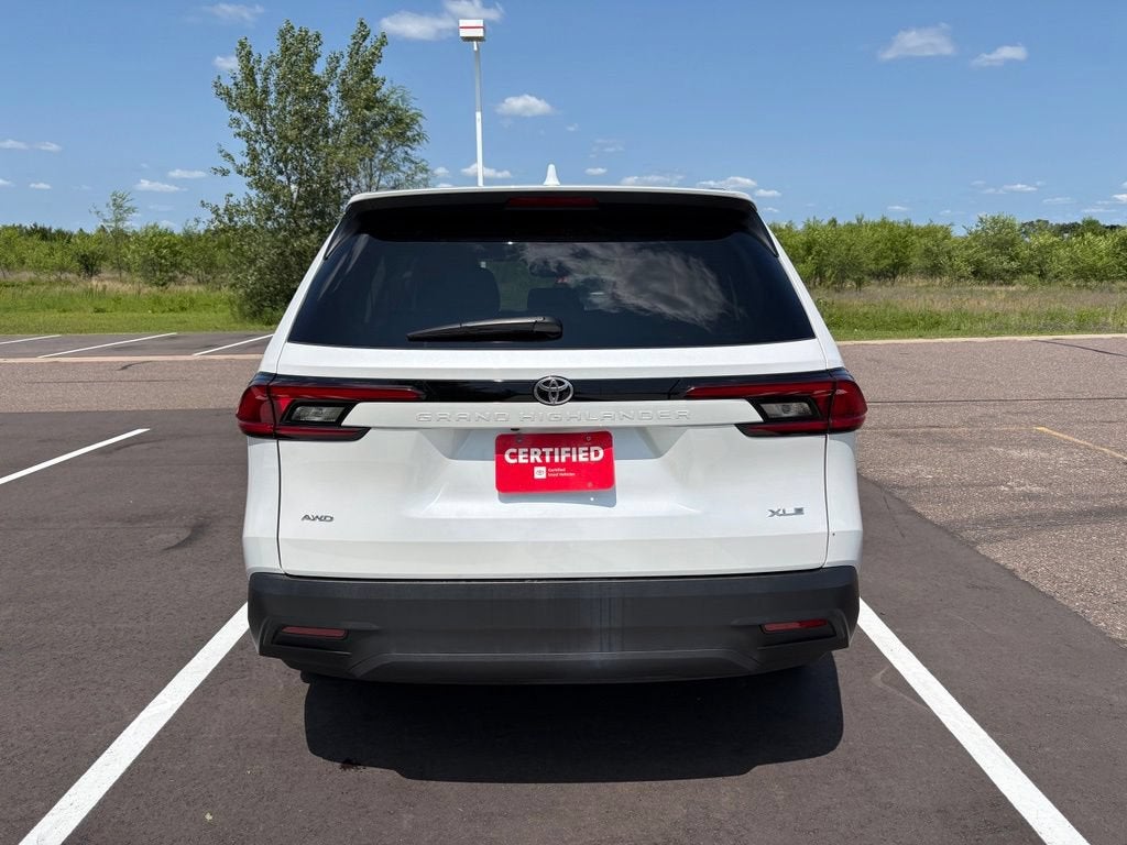 2025 Toyota Grand Highlander XLE