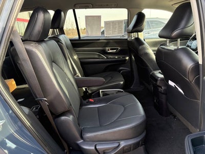 2025 Toyota Grand Highlander XLE