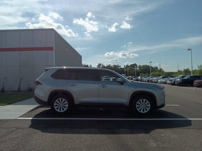 2025 Toyota Grand Highlander XLE