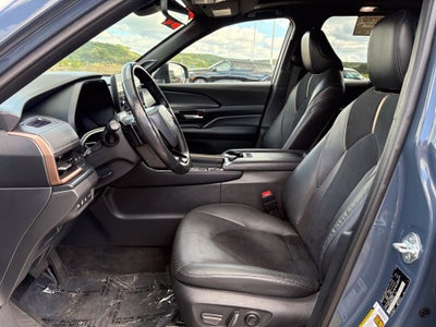 2024 Toyota Grand Highlander Hybrid MAX Platinum