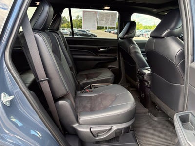 2024 Toyota Grand Highlander Hybrid MAX Platinum