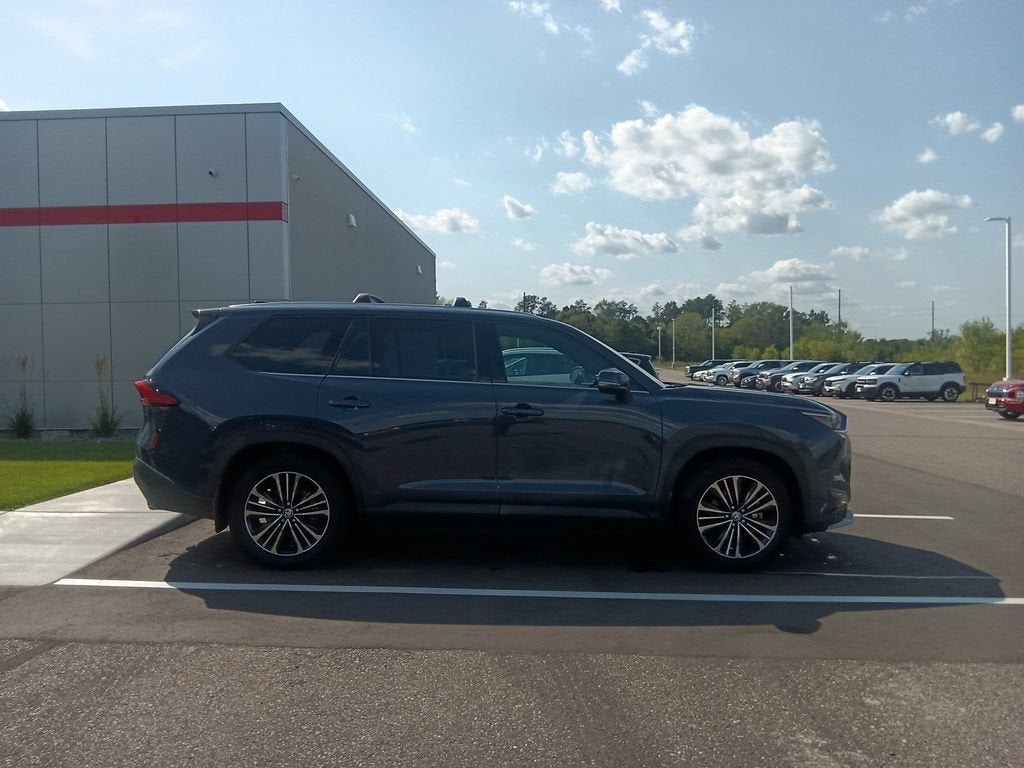 2024 Toyota Grand Highlander Hybrid MAX Platinum