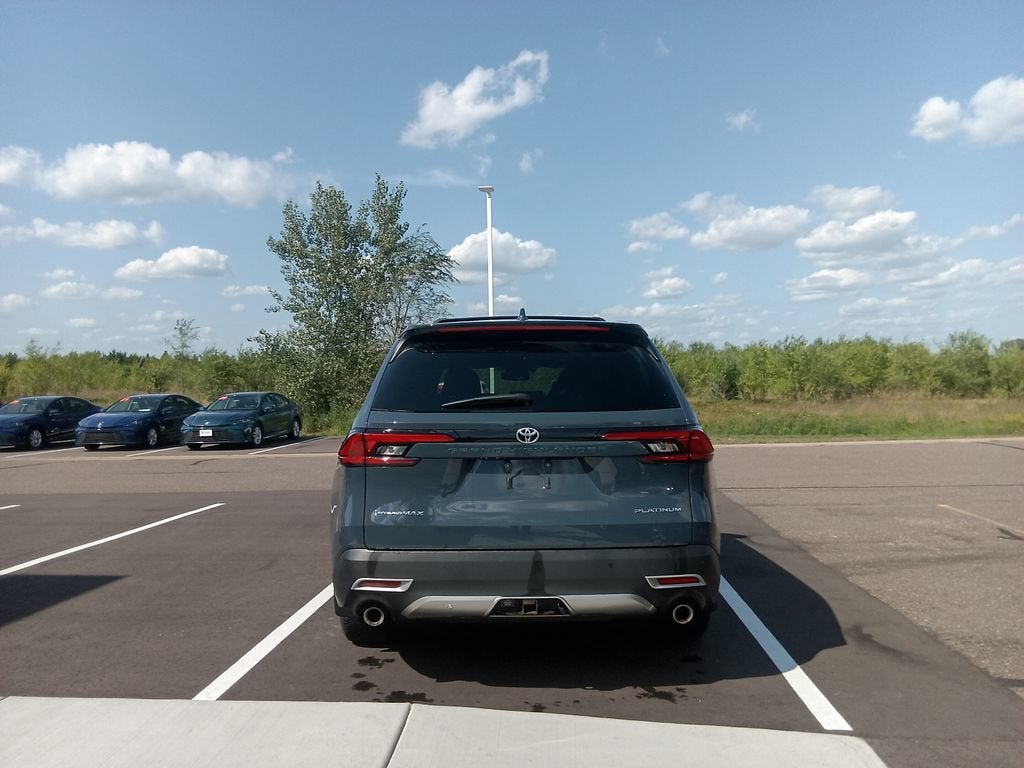 2024 Toyota Grand Highlander Hybrid MAX Platinum