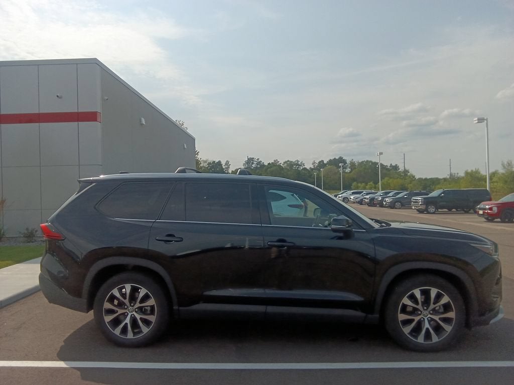 2024 Toyota Grand Highlander Hybrid MAX Limited