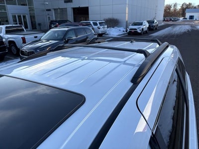 2025 Toyota Sienna LE