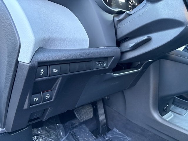 2025 Toyota Sienna LE