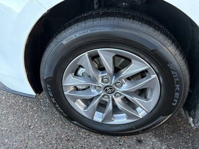 2025 Toyota Sienna LE