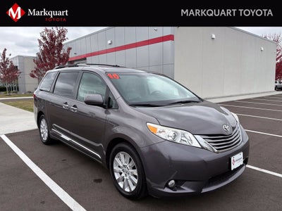 2015 Toyota Sienna XLE