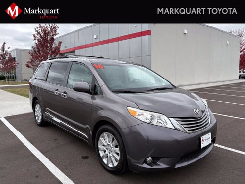 2015 Toyota Sienna XLE