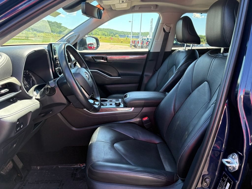 2022 Toyota Highlander Limited