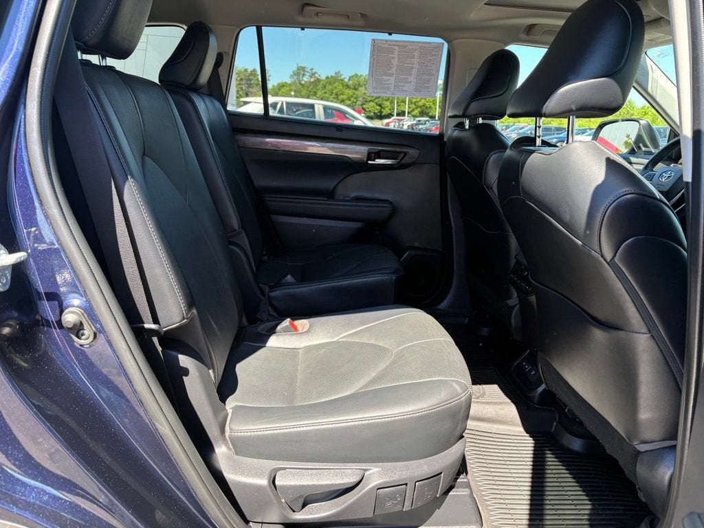 2022 Toyota Highlander Limited