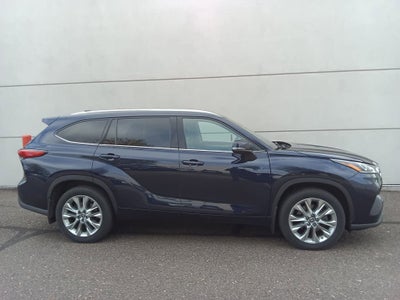 2022 Toyota Highlander Limited