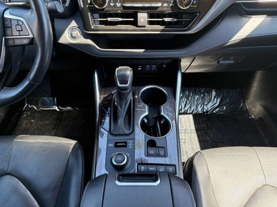 2022 Toyota Highlander Limited