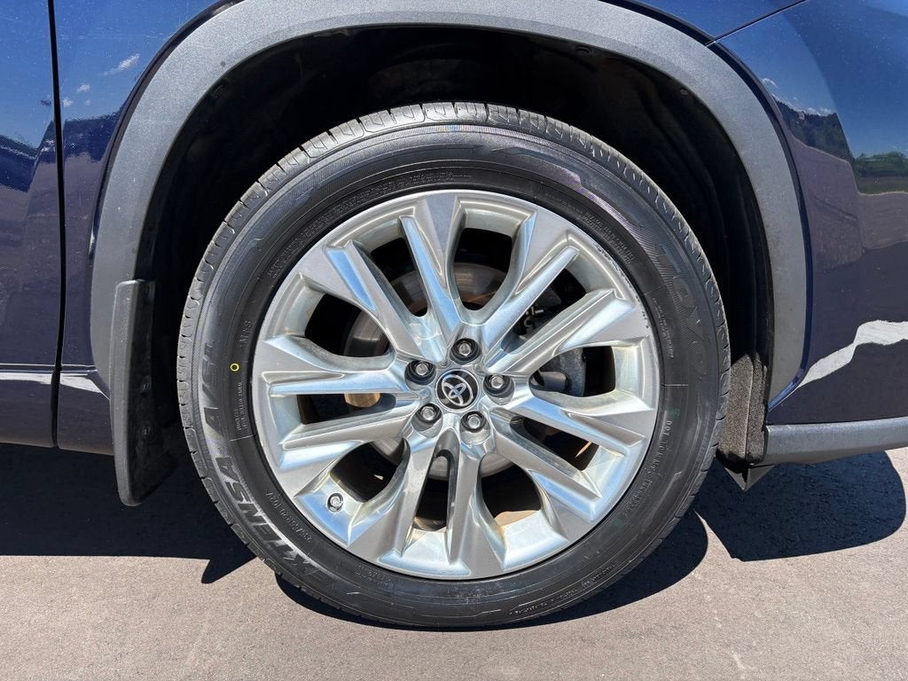 2022 Toyota Highlander Limited