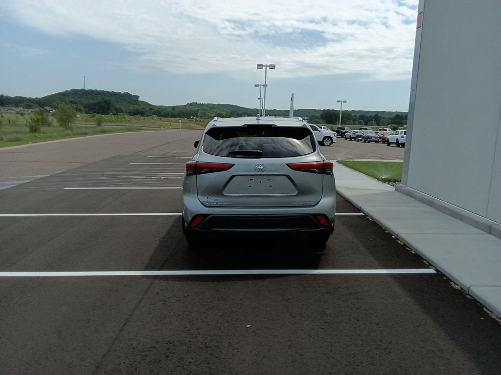 2021 Toyota Highlander Limited