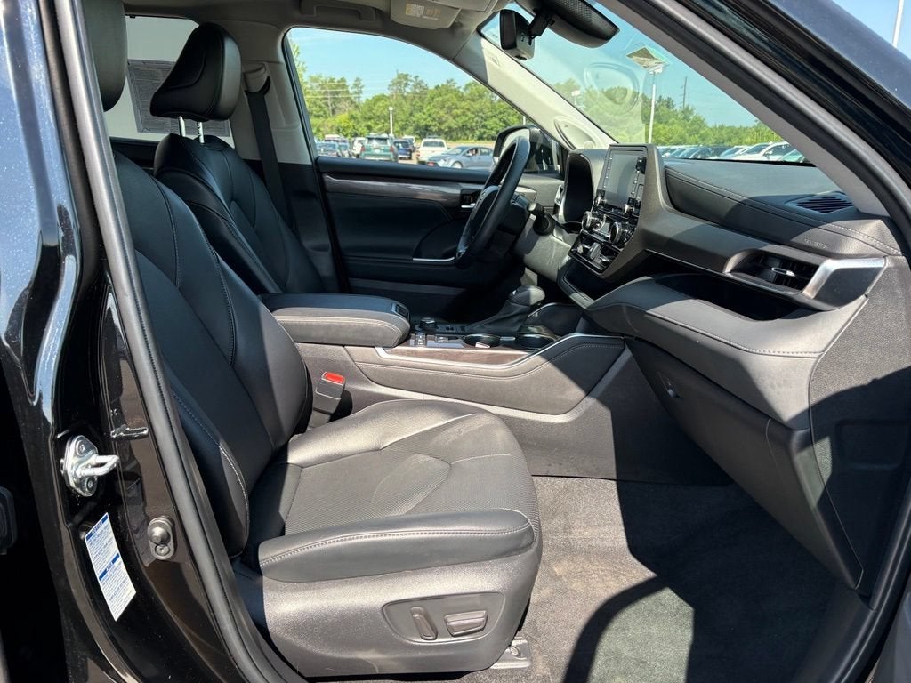 2022 Toyota Highlander Limited