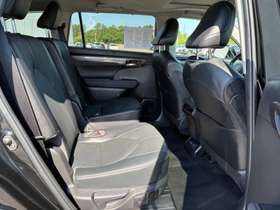 2022 Toyota Highlander Limited