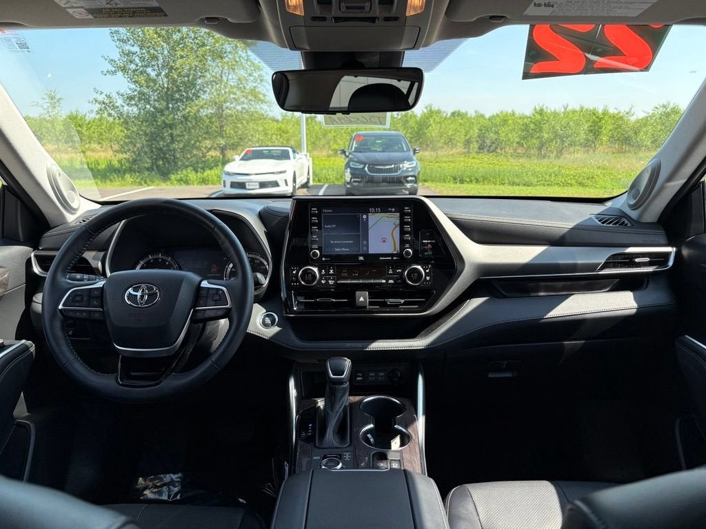 2022 Toyota Highlander Limited