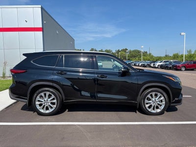 2022 Toyota Highlander Limited