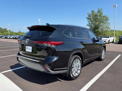 2022 Toyota Highlander Limited