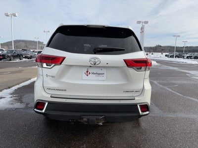 2017 Toyota Highlander Limited