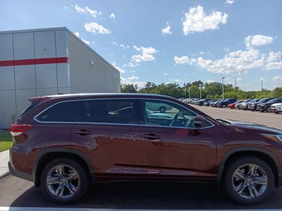 2017 Toyota Highlander Limited Platinum