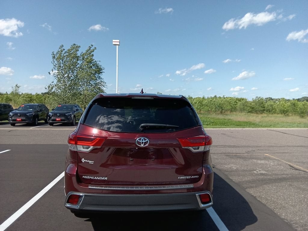 2017 Toyota Highlander Limited Platinum