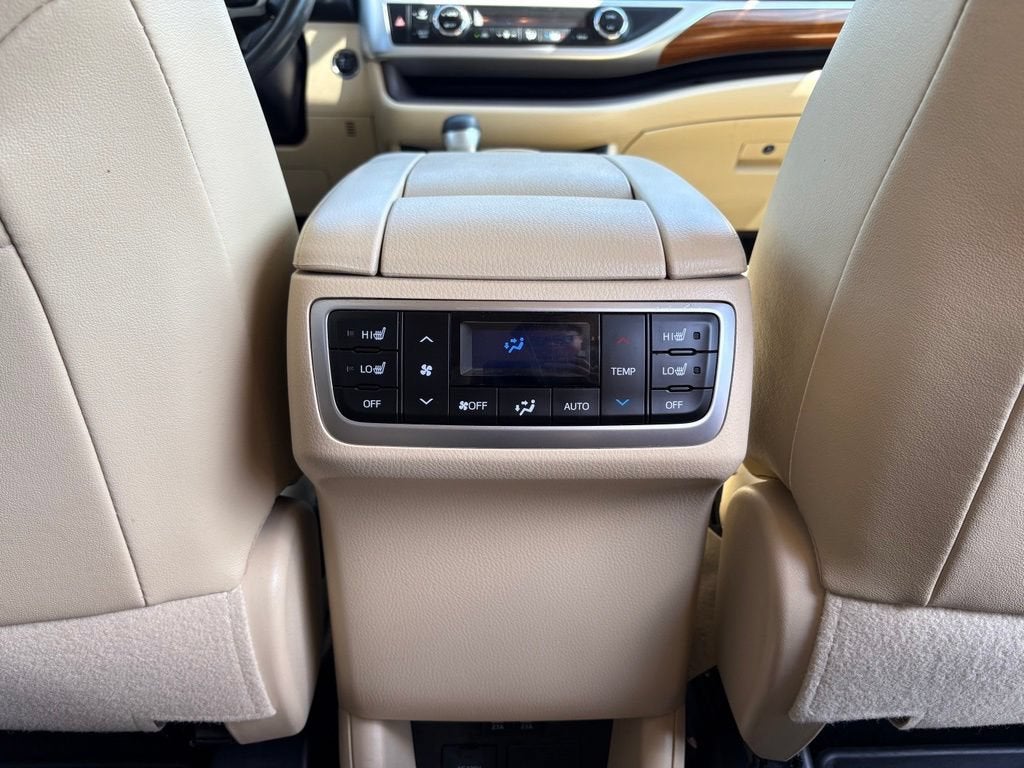 2018 Toyota Highlander Limited Platinum