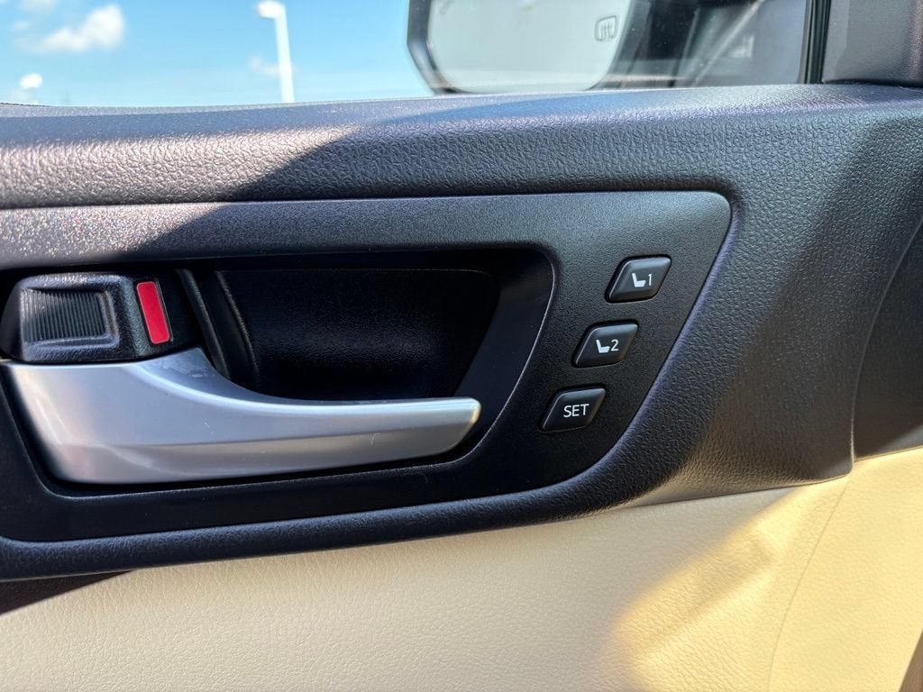 2018 Toyota Highlander Limited Platinum