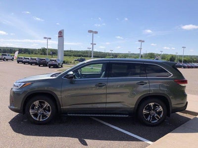 2018 Toyota Highlander Base