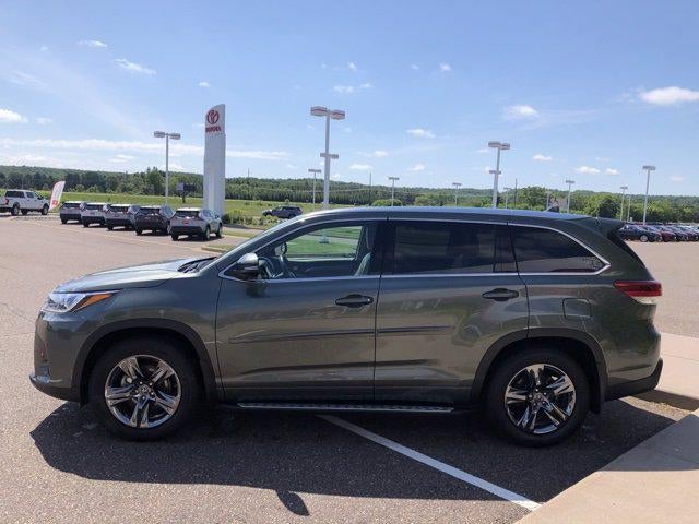 2018 Toyota Highlander Base